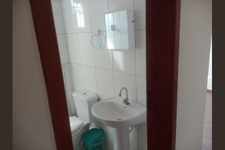 Casa de condomínio para alugar com 79m², 2 quartos e 1 vagaBanheiro