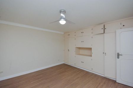 Casa para alugar com 167m², 3 quartos e 2 vagasQuarto 2