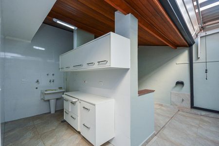 Casa para alugar com 167m², 3 quartos e 2 vagasÁrea de Serviço