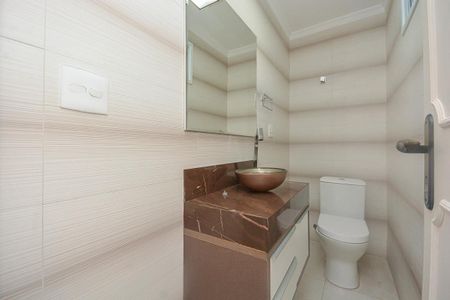 Casa para alugar com 167m², 3 quartos e 2 vagasLavabo