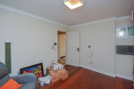 Casa para alugar com 167m², 3 quartos e 2 vagasSala de TV