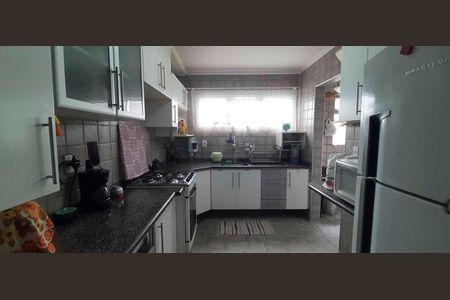 Apartamento à venda com 60m², 3 quartos e 1 vaga Apartamento à venda com 60m², 3 quartos e 1 vagaCozinha