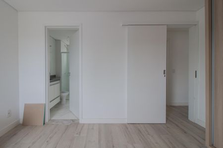 Apartamento para alugar com 100m², 3 quartos e 2 vagasQuarto Suíte