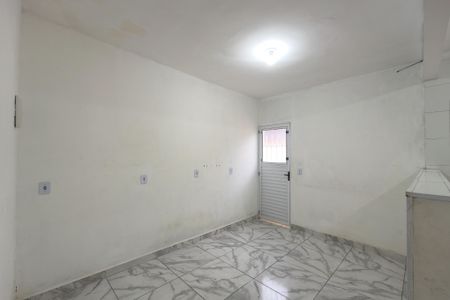 Sala de casa de condomínio para alugar com 2 quartos, 58m² em Parque das Americas, Praia Grande