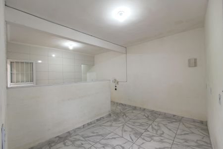 Sala de casa de condomínio para alugar com 2 quartos, 58m² em Parque das Americas, Praia Grande