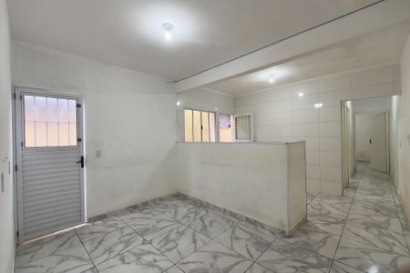 Sala de casa de condomínio para alugar com 2 quartos, 58m² em Parque das Americas, Praia Grande