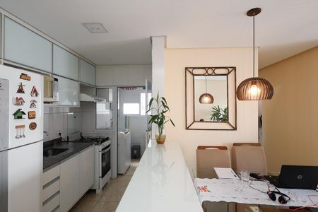 Apartamento à venda com 54m², 2 quartos e 1 vagaCozinhas / sala 