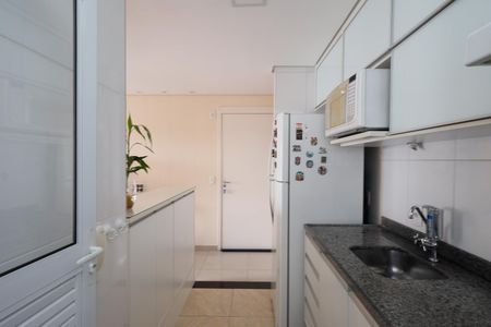 Apartamento à venda com 54m², 2 quartos e 1 vagaCozinha - Armários