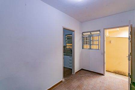 Sala de casa para alugar com 2 quartos, 27m² em Vila Água Funda, São Paulo