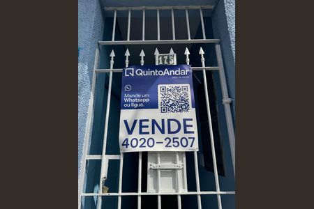 Casa à venda com 225m², 3 quartos e 2 vagas Casa à venda com 225m², 3 quartos e 2 vagasPlaca