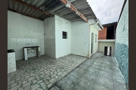 Casa à venda com 225m², 3 quartos e 2 vagas Casa à venda com 225m², 3 quartos e 2 vagasÁrea de Serviço