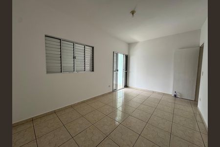 Casa à venda com 225m², 3 quartos e 2 vagas Casa à venda com 225m², 3 quartos e 2 vagasCasa 2 - Quarto