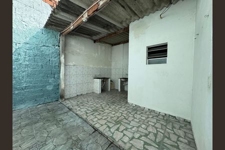 Casa à venda com 225m², 3 quartos e 2 vagas Casa à venda com 225m², 3 quartos e 2 vagasÁrea de Serviço