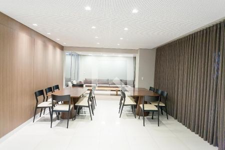 Apartamento à venda com 172m², 4 quartos e 3 vagasÁrea comum - Salão de festas