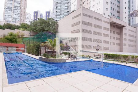 Apartamento à venda com 172m², 4 quartos e 3 vagasÁrea comum - Piscina