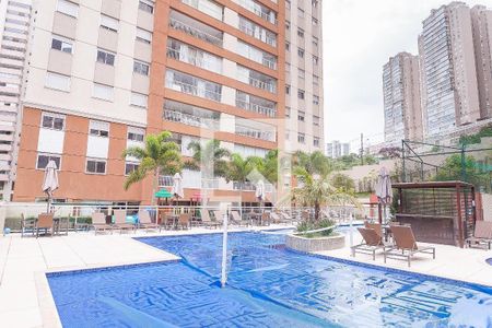 Apartamento à venda com 172m², 4 quartos e 3 vagasÁrea comum - Piscina