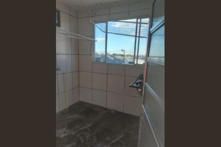 Área de Serviço  de casa para alugar com 2 quartos, 60m² em Canhema, Diadema