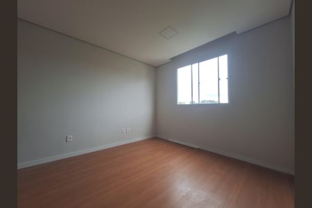 Apartamento para alugar com 2 quartos, 41m² em Parque Santa Rosa, Suzano