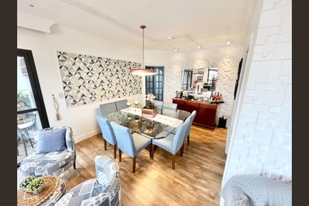 Apartamento à venda com 117m², 4 quartos e 3 vagasSala 