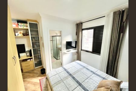 Apartamento à venda com 117m², 4 quartos e 3 vagasQuarto 3 - Suíte