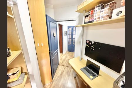 Apartamento à venda com 117m², 4 quartos e 3 vagasQuarto 3 - Suíte