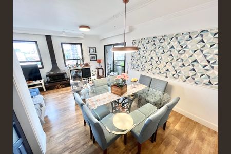 Apartamento à venda com 117m², 4 quartos e 3 vagasSala 