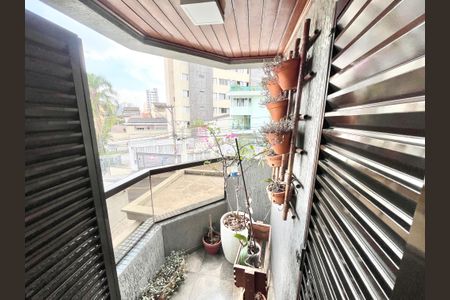 Apartamento à venda com 117m², 4 quartos e 3 vagasQuarto 1 - Suíte Varanda