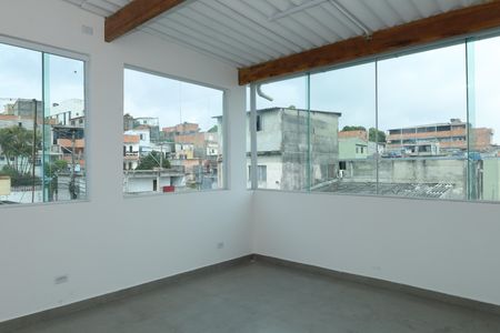 Casa para alugar com 10m², 1 quarto e sem vagaVaranda