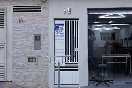 Casa para alugar com 10m², 1 quarto e sem vagaPlaca instalada no portão do imóvel - Código da placa: BCMI-1429