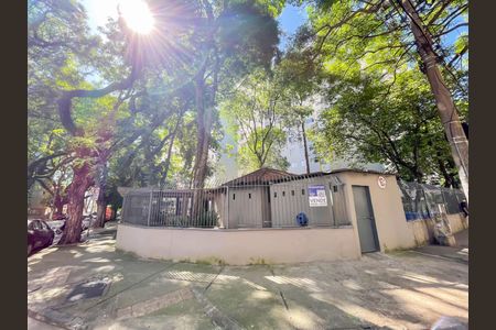 Apartamento à venda com 60m², 3 quartos e 1 vagaFachada