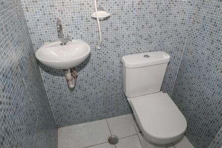 Apartamento para alugar com 82m², 2 quartos e sem vagaBanheiro de serviço