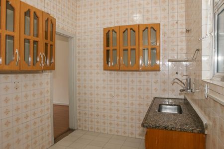 Apartamento para alugar com 82m², 2 quartos e sem vagaCozinha