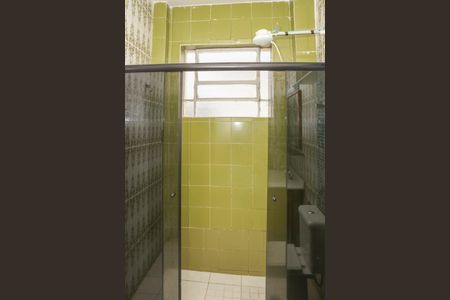 Apartamento para alugar com 82m², 2 quartos e sem vagaBanheiro