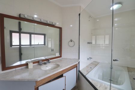 Apartamento para alugar com 489m², 5 quartos e 4 vagas Apartamento para alugar com 489m², 5 quartos e 4 vagasBanheiro Suíte 2