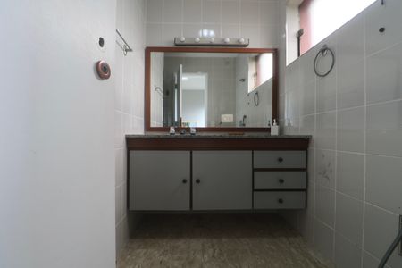 Apartamento para alugar com 489m², 5 quartos e 4 vagas Apartamento para alugar com 489m², 5 quartos e 4 vagasBanheiro Suíte 4