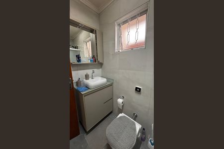 Casa à venda com 100m², 2 quartos e 2 vagasBanheiro