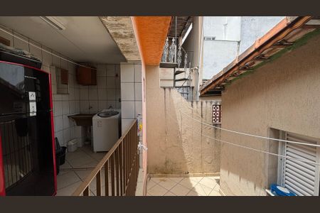Casa à venda com 100m², 2 quartos e 2 vagasQuintal