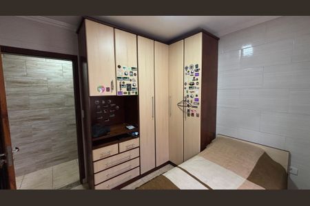 Casa à venda com 100m², 2 quartos e 2 vagasQuarto 2