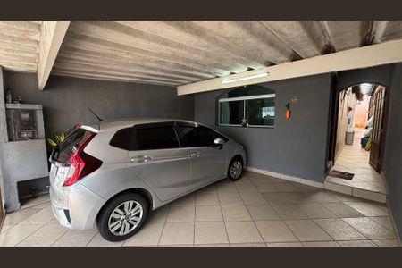 Casa à venda com 100m², 2 quartos e 2 vagasGaragem