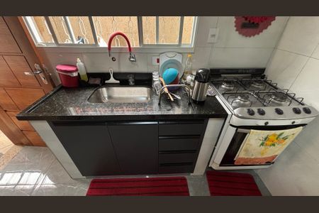 Casa à venda com 100m², 2 quartos e 2 vagasCozinha