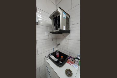 Casa à venda com 100m², 2 quartos e 2 vagasQuintal