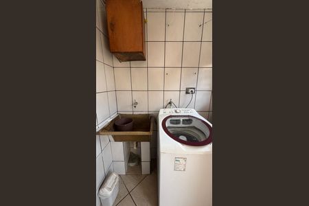 Casa à venda com 100m², 2 quartos e 2 vagasÁrea de Serviço