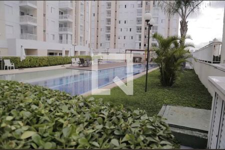 Apartamento para alugar com 74m², 3 quartos e 1 vagaÁrea comum - Piscina