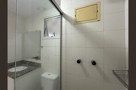 Apartamento para alugar com 74m², 3 quartos e 1 vagaBanheiro