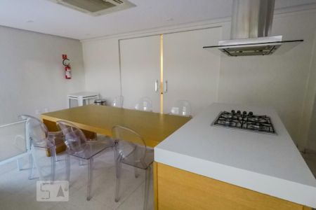 Apartamento à venda com 84m², 2 quartos e 2 vagasÁrea Gourmet
