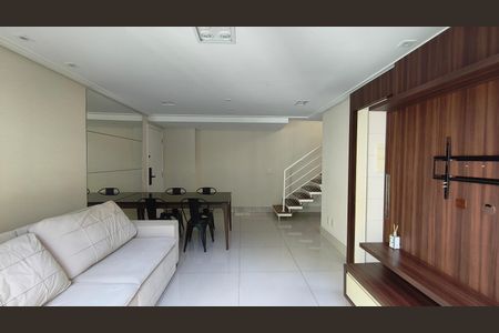 Apartamento à venda com 84m², 2 quartos e 2 vagasSala