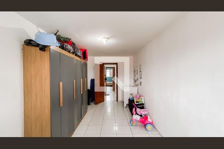 Casa de condomínio à venda com 75m², 2 quartos e 1 vaga