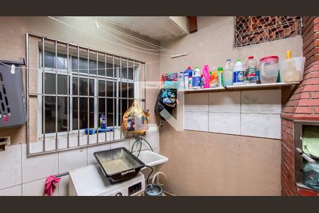 Casa de condomínio à venda com 75m², 2 quartos e 1 vaga