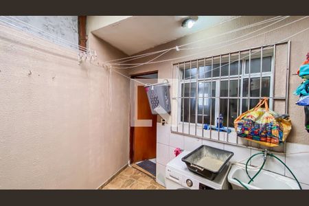 Casa de condomínio à venda com 75m², 2 quartos e 1 vaga