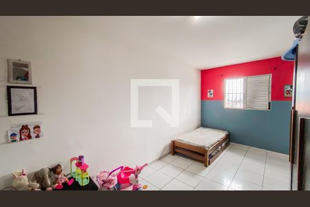 Casa de condomínio à venda com 75m², 2 quartos e 1 vaga